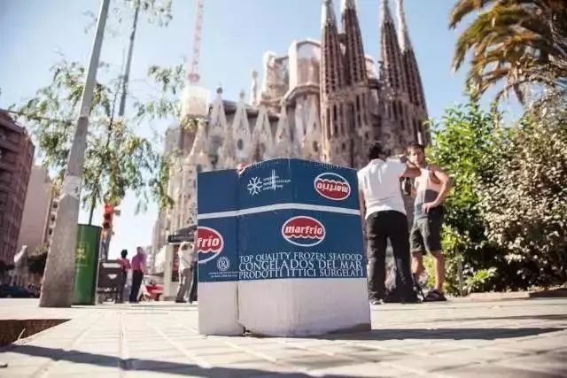 他用废纸箱做钱包，居然卖到600元，MUJI都叫好！