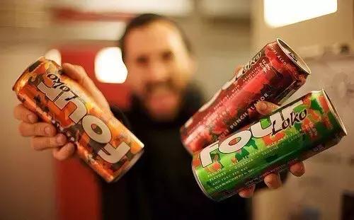 喝了“*身失**酒FourLoko“,请你不要奔向他的床