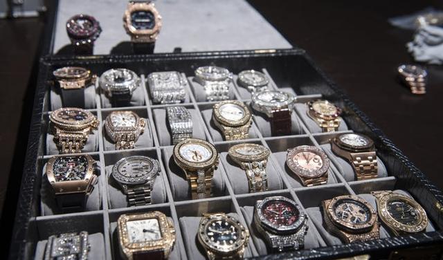 拳王梅威瑟很有钱？他每年开支也不小，光交税就要交2600万美金！