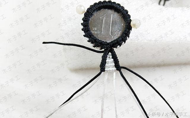 编织硬币小猫挂件,硬币挂件编织教程猫头