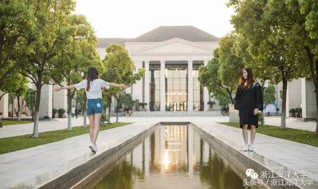 你觉得大海是怎么样的二年级上册,你觉得夏天是怎样的