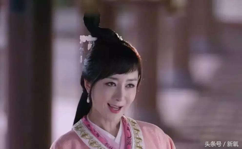 35岁杨幂与34岁赵丽颖谁更美,颜值大比拼赵丽颖杨幂