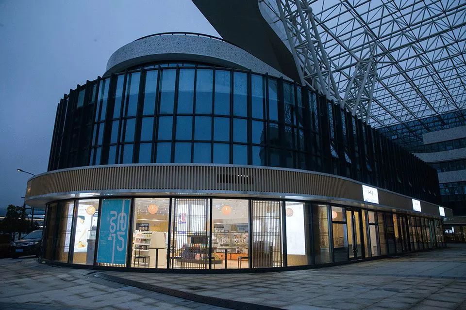 别费劲海淘了！普陀国际进口商品中心将开业，买买买的亲们快看！