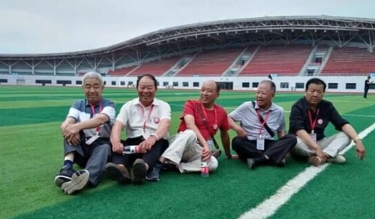 霍邱一中同学再聚首,合肥65届同学六十年再相聚美篇