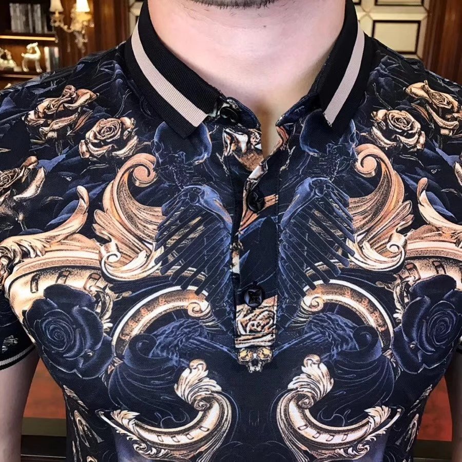 versacejeanscouture和范思哲的区别,versacet恤范思哲