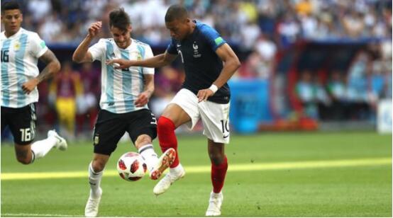 实况足球本周精选姆巴佩,实况足球最新版本精选姆巴佩