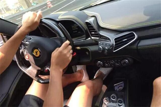 国足豪车座驾大全,国足球员豪车豪宅