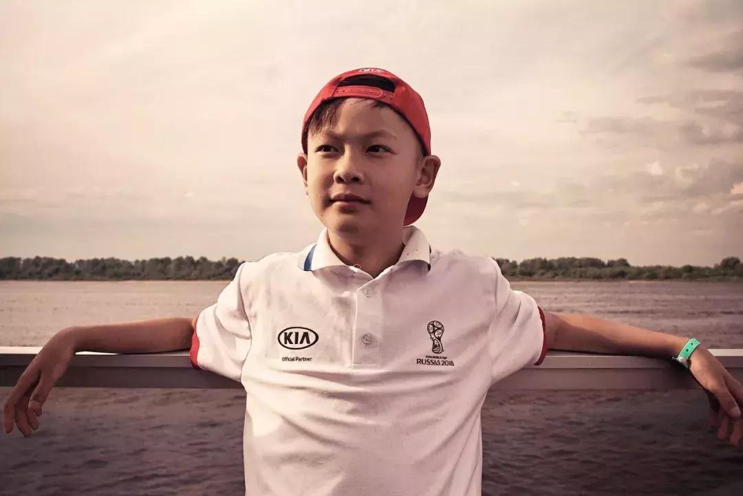 这就是足球完整视频,东风悦达起亚世界杯