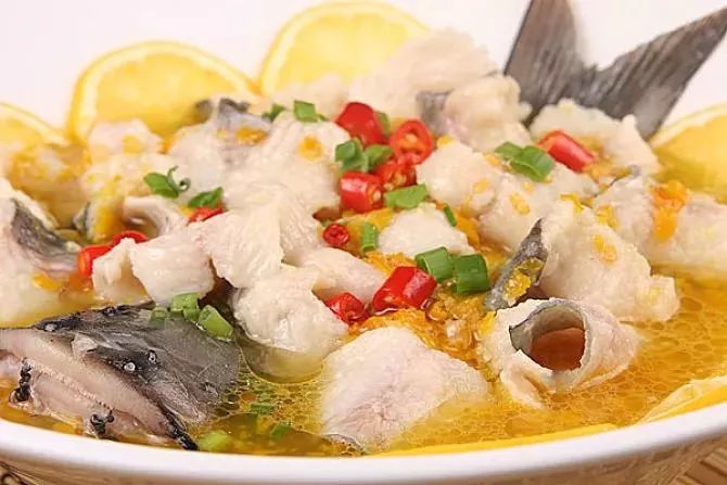 柠檬水的正确喝法用什么水,这才是正确的冲泡方法