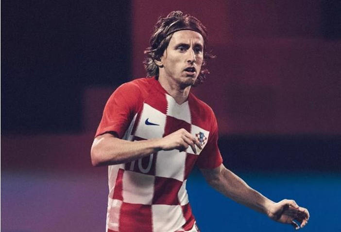 世界杯有型男球星发型图片,当今顶尖足球球星发型