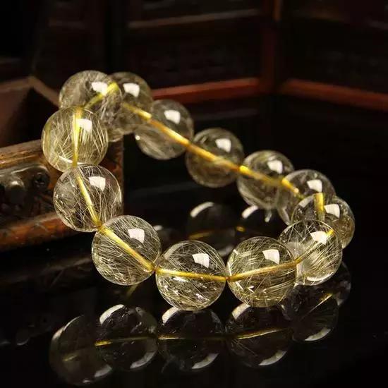 属鼠戴什么水晶招财,男士戴什么水晶招财