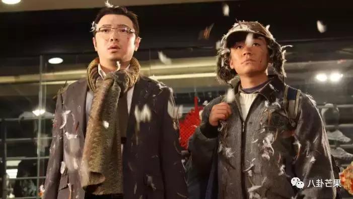 哈哈哈看徐峥的超话笑到头掉：哥哥头发都没了，他只有我们！