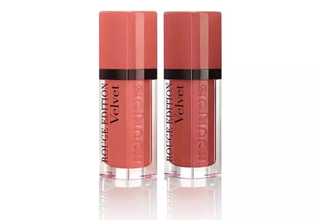 唇釉口红两支,唇釉和口红收纳一大堆