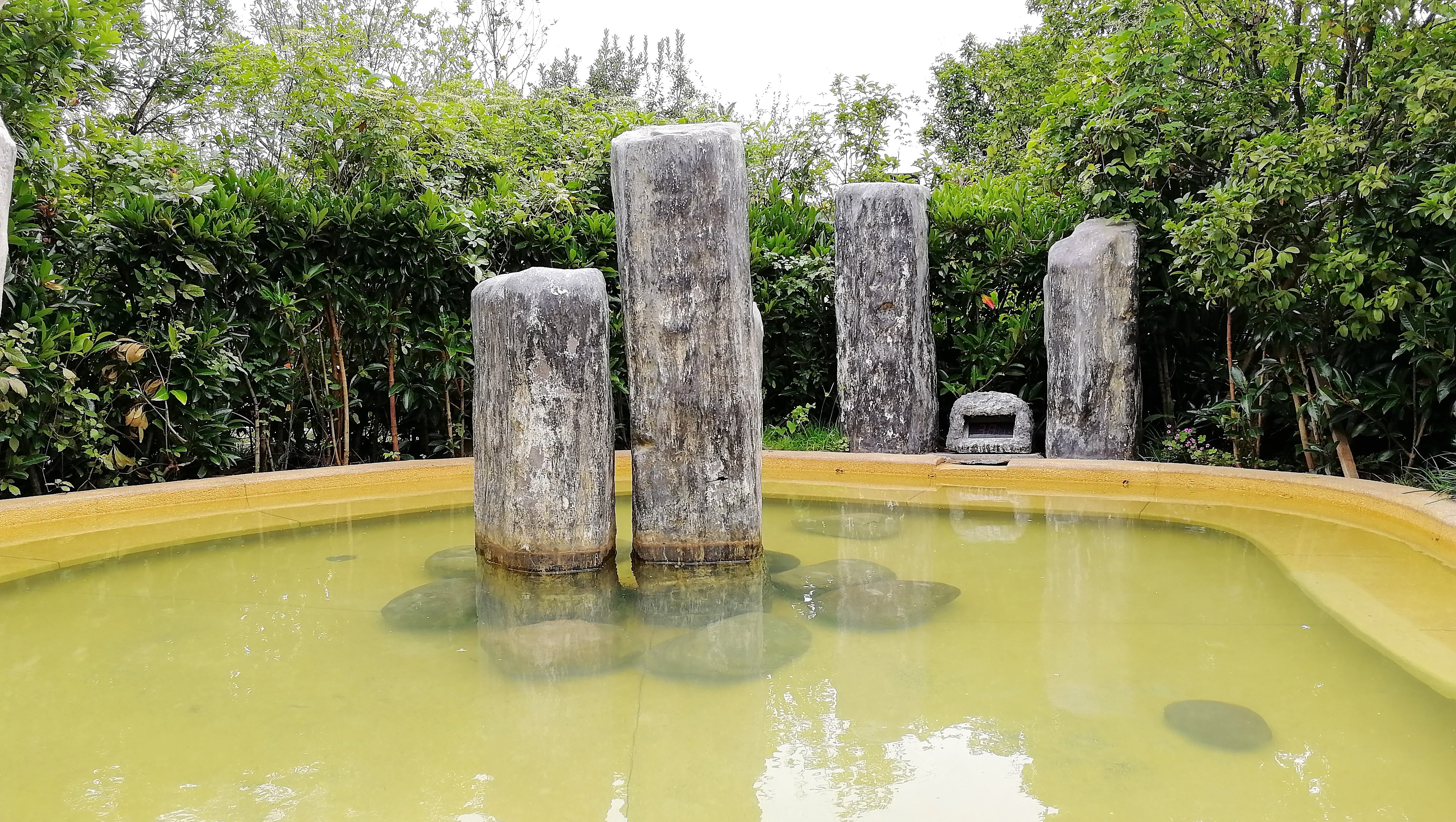 看花海，泡温泉，吃美食，这样的度假风你爱不爱？