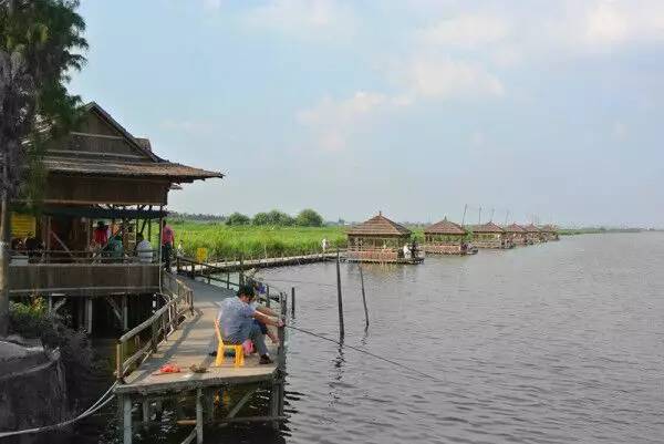 不输马尔代夫！广州及周边这14个绝美的度假海滩，夏天浪起来！