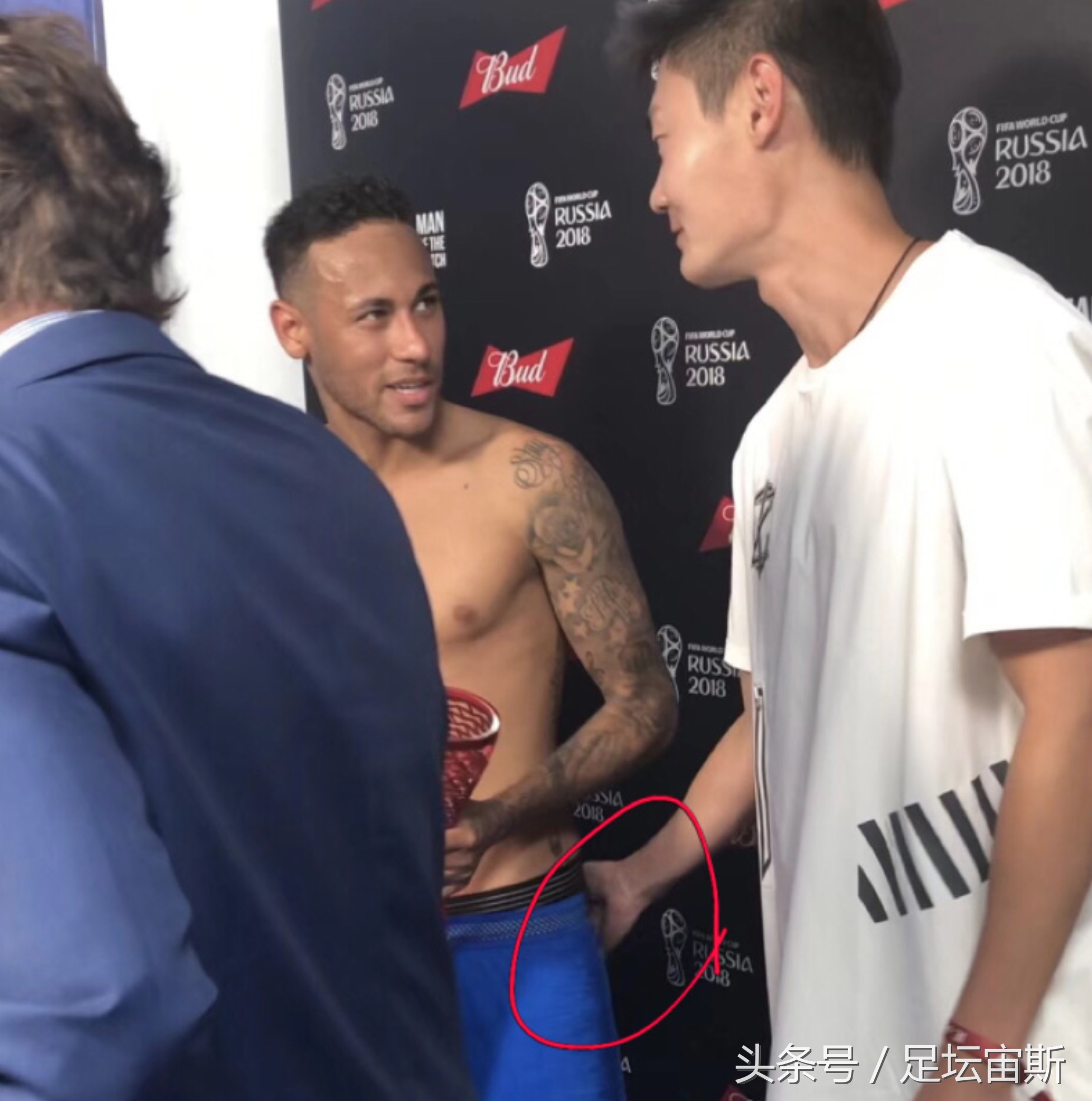 2022世界杯足球搞笑瞬间,中国世界杯搞笑瞬间集锦