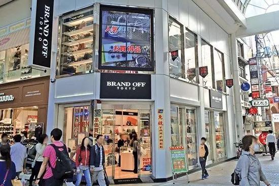 怎么去二手奢侈品店鉴别包真假,如何鉴定二手奢侈品包