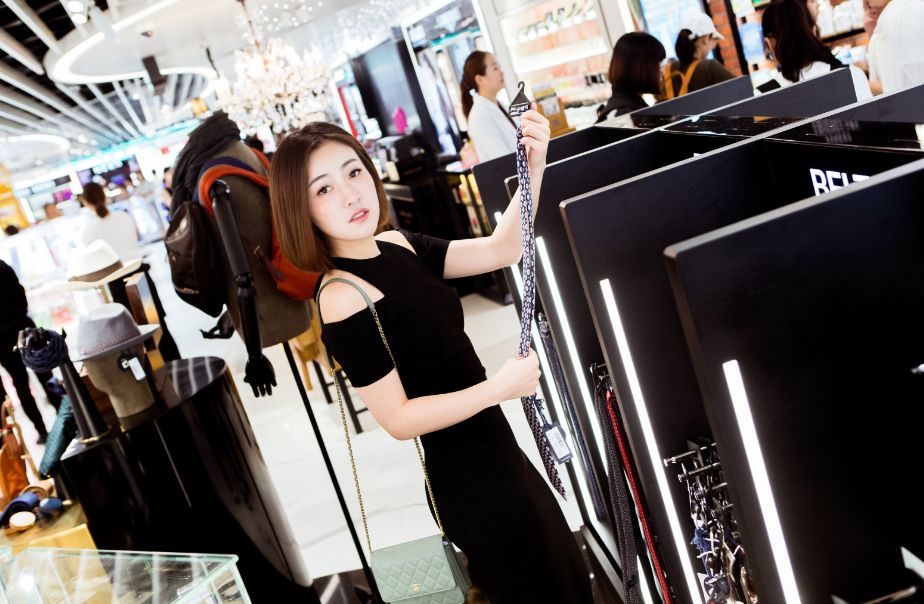 在香港转机逗留如何提供有效机票,香港转机想停留怎么订机票