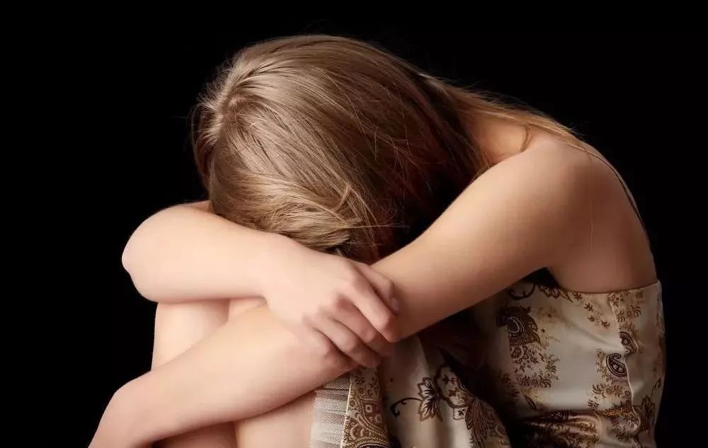 每次怀孕都是7-8周流产,每次怀孕两个月左右就死胎是为啥