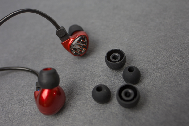 艾利和pee51解码耳放测评,艾利和pee51推舒尔耳机