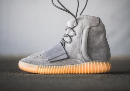 yeezy全民时代 (yeezy全国上线时间)