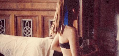 文胸穿有钢圈好还是无钢圈好,有钢圈和无钢圈的文胸