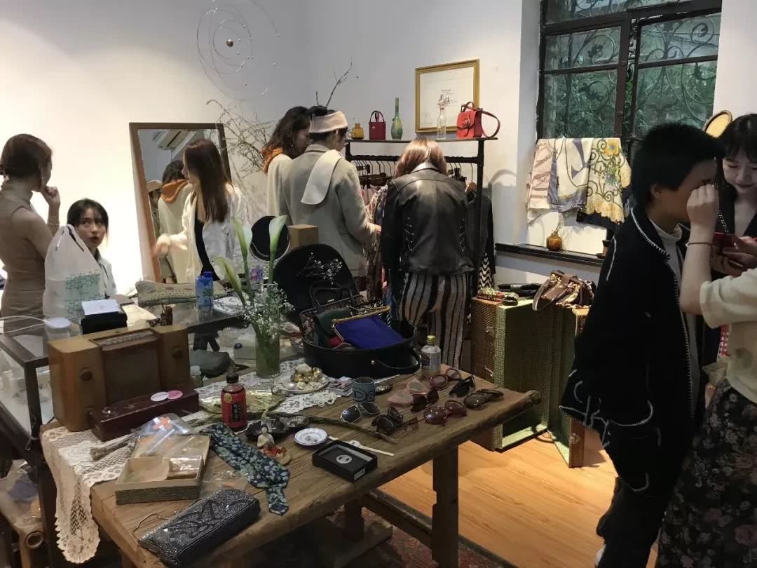 私藏店铺上海,私藏古着店