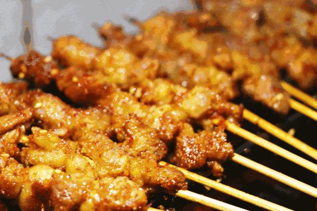 绵阳高新区啤酒节,长虹大道绵阳啤酒节