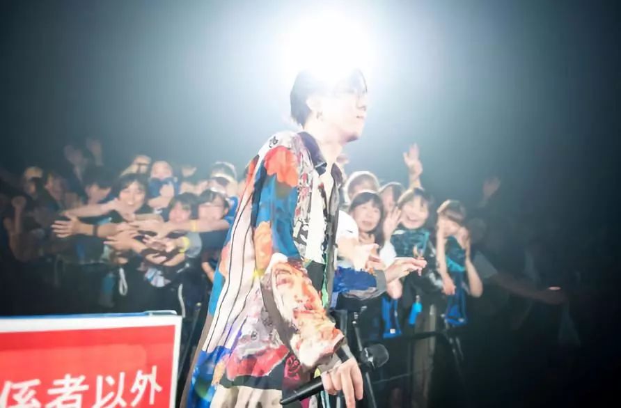 radwimps成都演唱会2018,radwimps演唱会是什么歌曲