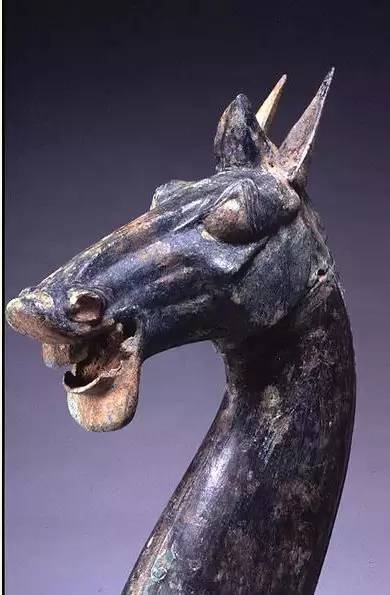 天朝之殇被盗卖的周王室珍宝,日本人在中国抢劫的王室珍宝