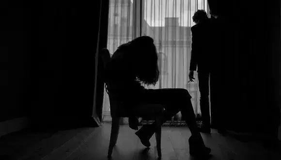 区政协委员以“收养”为名性侵*女幼**长达8年，“魔爪”早该被斩断