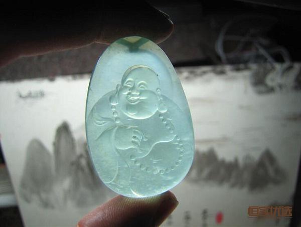 高仿翡翠如何辨认好坏呢,如何鉴别真假高仿翡翠