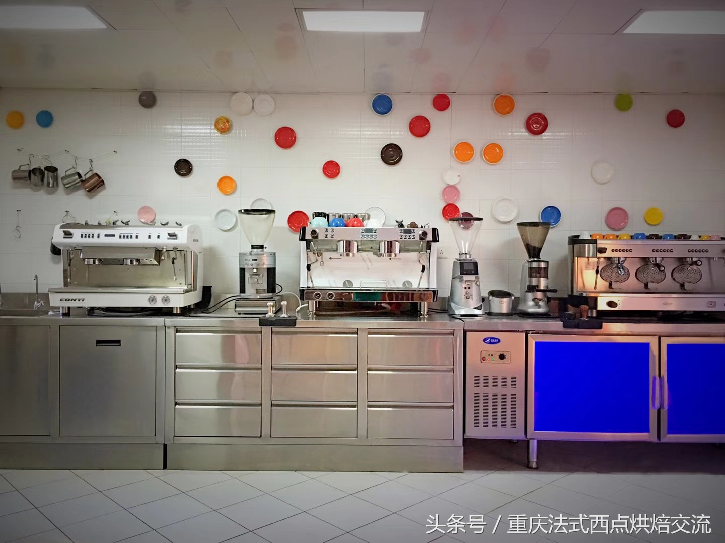 关于咖啡店的特色经营,今年的咖啡馆应该如何经营