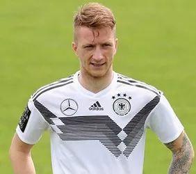 世界杯日本球员帅哥,日本选出10大中国帅哥