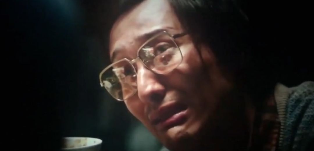 他承包了《我不是药神》一半的泪点，居然还有人给他差评？！