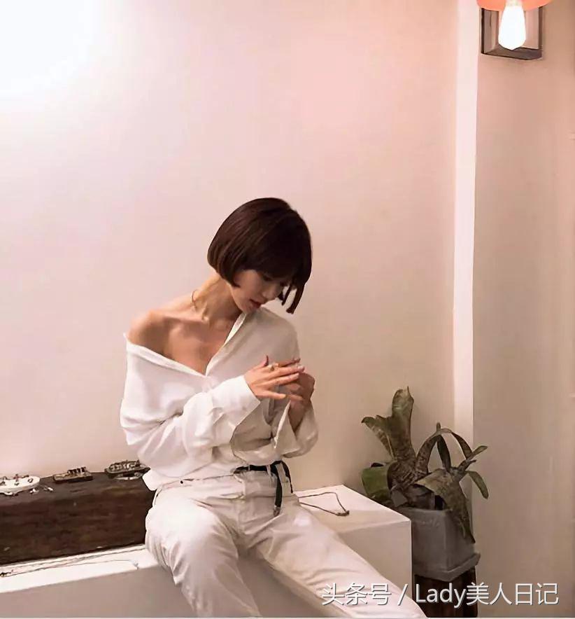 高俊熙黑色连衣裙,高俊熙短发紧身裙