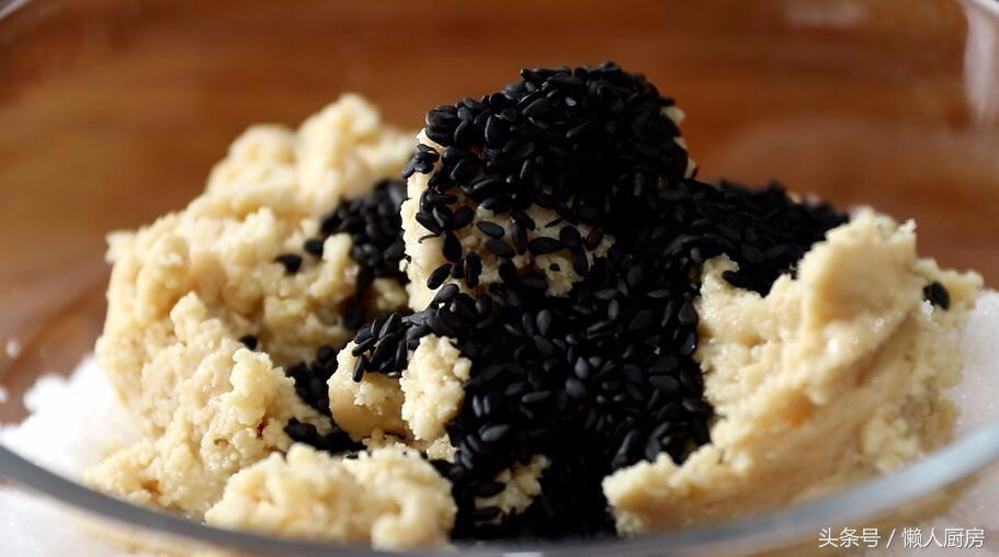 包大包子捏褶的方法,豆包做法视频捏褶子