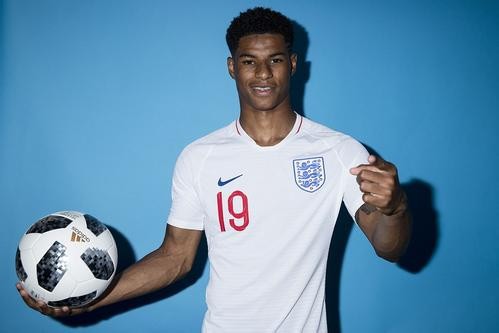 英格兰国家队足球炫酷视频,英格兰斯特林快乐足球