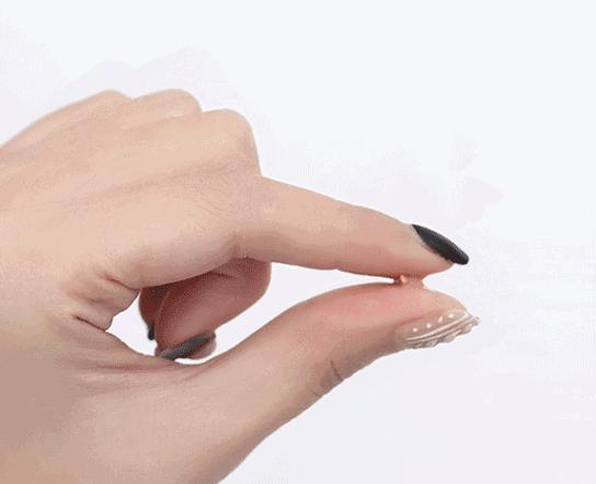 不用针挑手指扎进刺了怎么办,不用针挑就能挑出刺的方法