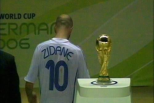 世界杯欧文一战成名,世界足坛名场面之追风少年欧文