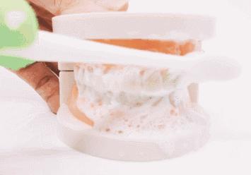 小月龄刷牙齿怎么刷得干净,刷一次牙就能让牙齿变白