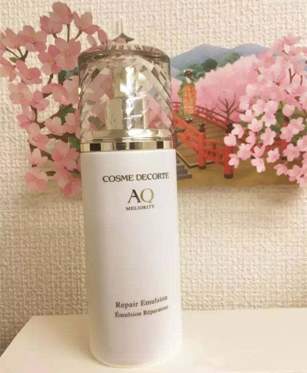 适合孩子夏天用的清爽型乳液,既能美白又能保湿的乳液