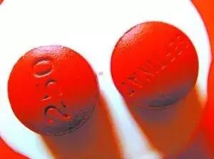 小孩在美国医院喝了杯奶,孩子喝饮料进急诊室