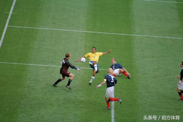 史诗高光卡福和传奇卡福,传奇后卫卡福