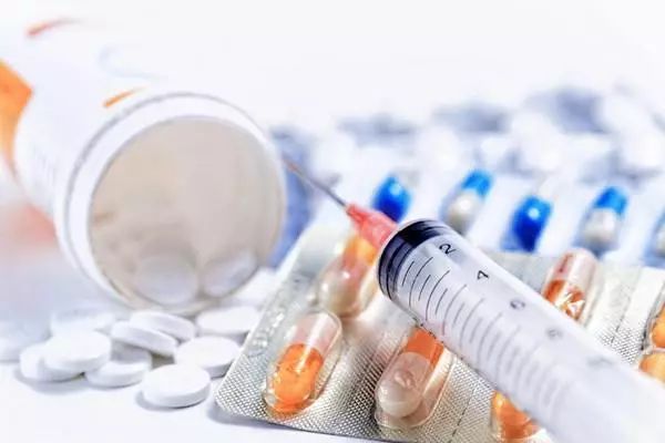 18种高价抗癌药纳入医保药品目录,抗癌药物的降价幅度