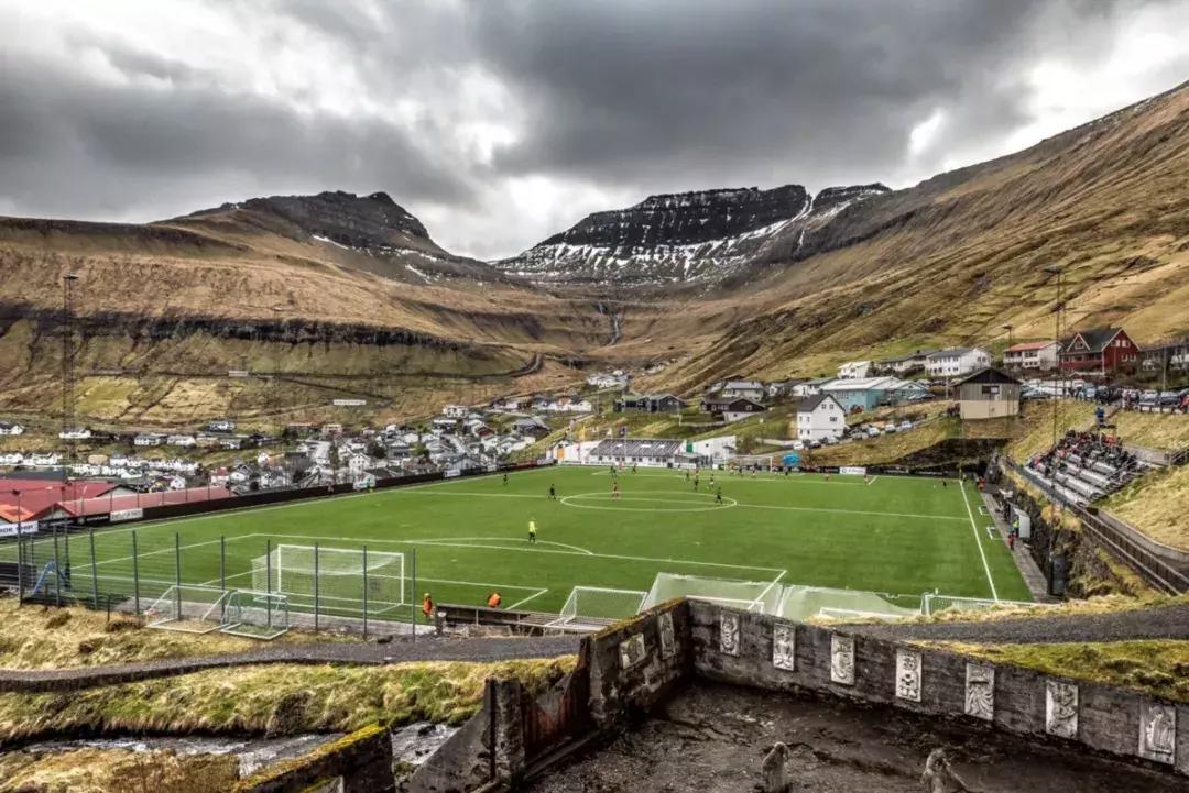 最好的世界杯足球场,国内有没有像欧洲一样的足球场
