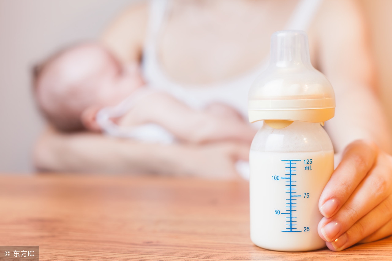 给新生儿喂水有坏处吗,给新生儿喂母乳有什么好处