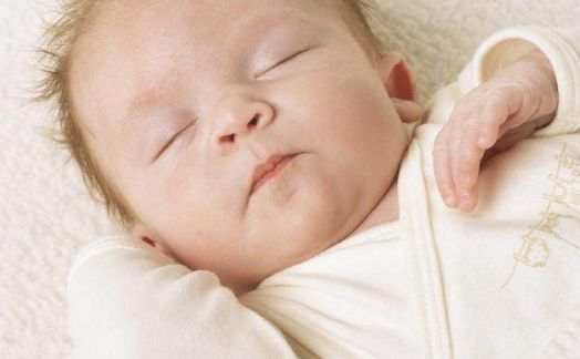 宝宝说梦话太多怎么办推拿,宝宝经常说梦话是怎么回事