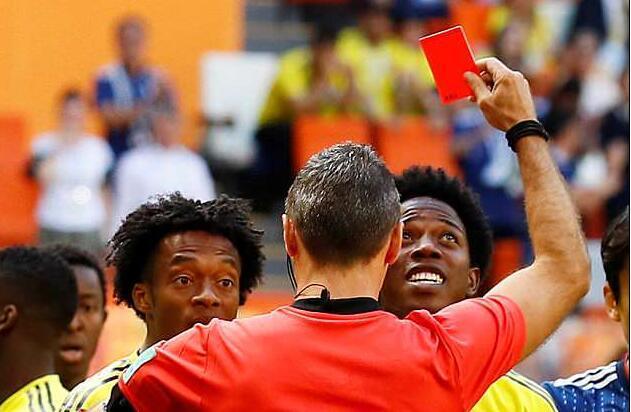 足球世界杯历史上十大争议事件,意大利足球的死亡威胁