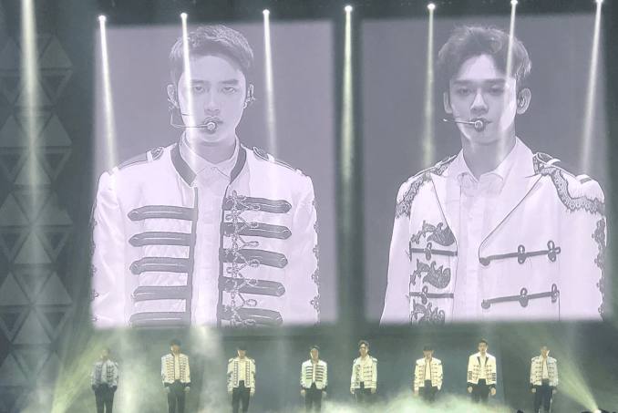 爱丽给边伯贤钱,朴灿烈边伯贤爱丽